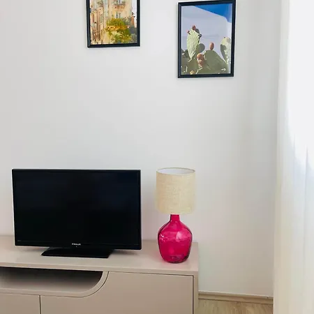 Apartment Cityscape 4- Gem Tirana