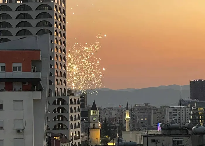 Cityscape 4- Gem Appartamento Tirana