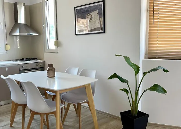 Cityscape 4- Gem 公寓 *